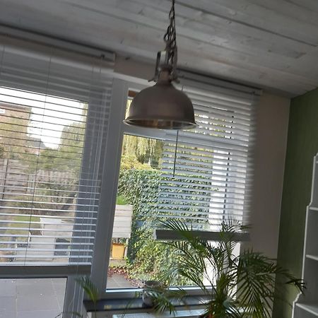 브뤼헤 Our Lily House, Een Gezellig Familiehuis In Rustige Omgeving 빌라 외부 사진