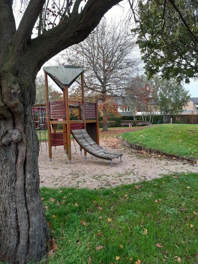 브뤼헤 Our Lily House, Een Gezellig Familiehuis In Rustige Omgeving 빌라 외부 사진