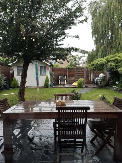브뤼헤 Our Lily House, Een Gezellig Familiehuis In Rustige Omgeving 빌라 외부 사진